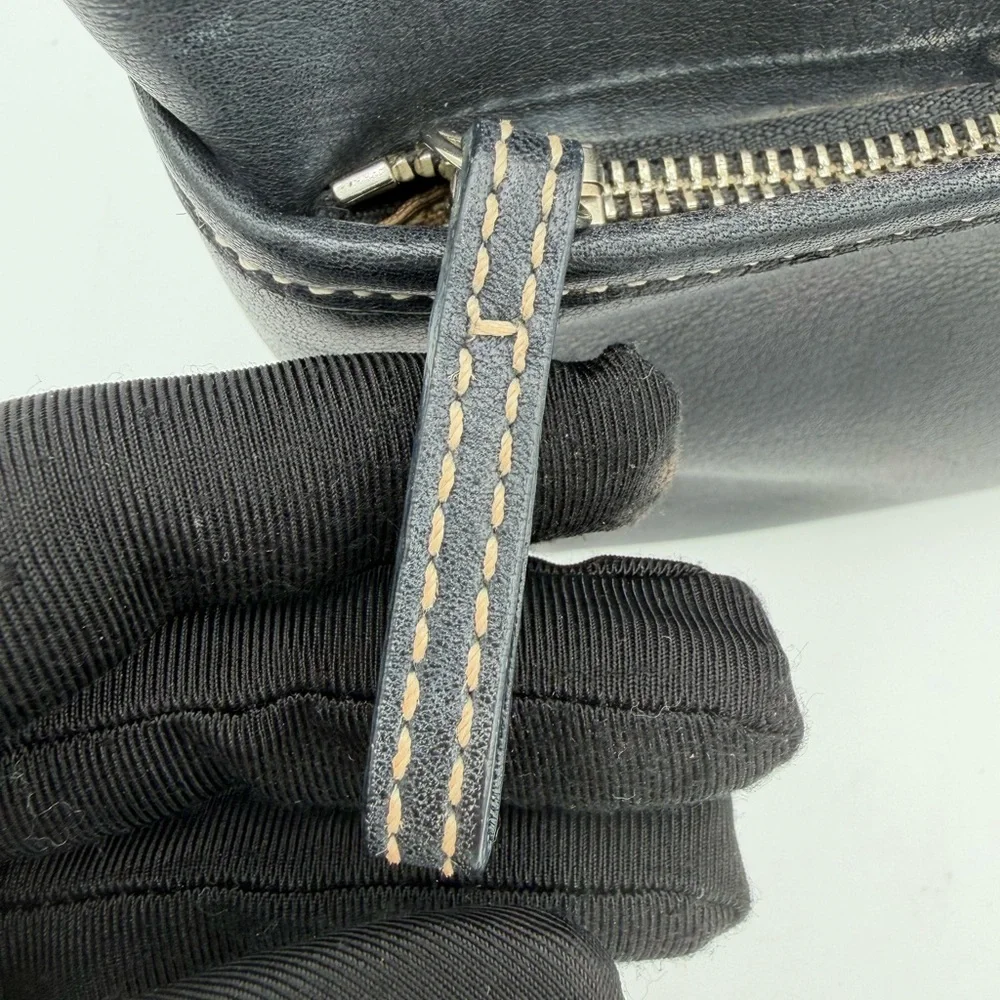 Coach Black Leather Cosmetic Case w Hangtag Embossed Logo EUC